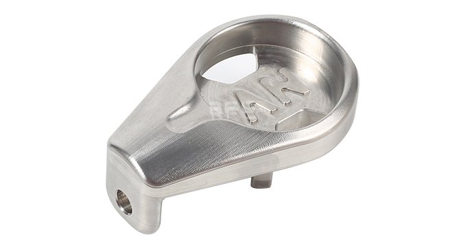 精密零件加工過程中如何保證精度？