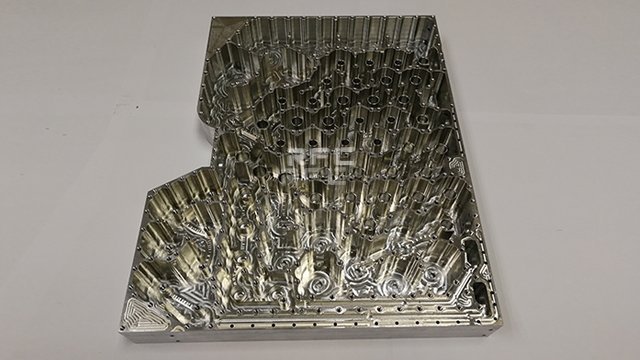 大型龍門銑加工技術(shù)突破，推動(dòng)制造業(yè)邁向高質(zhì)量發(fā)展